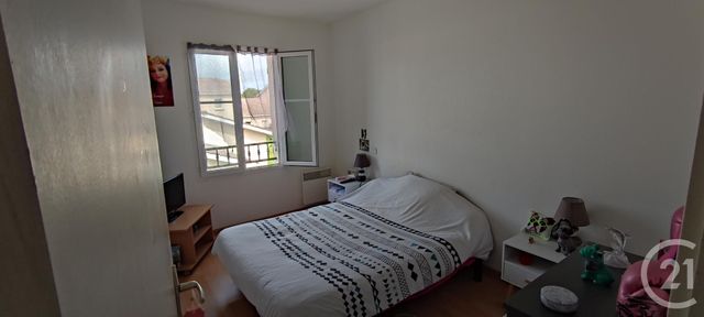 Appartement T3 &agrave; vendre - 3 pi&egrave;ces - 50,77 m2 - La Reole - 33 - AQUITAINE