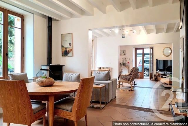 Maison à vendre - 5 pièces - 171 m2 - Landiras - 33 - AQUITAINE