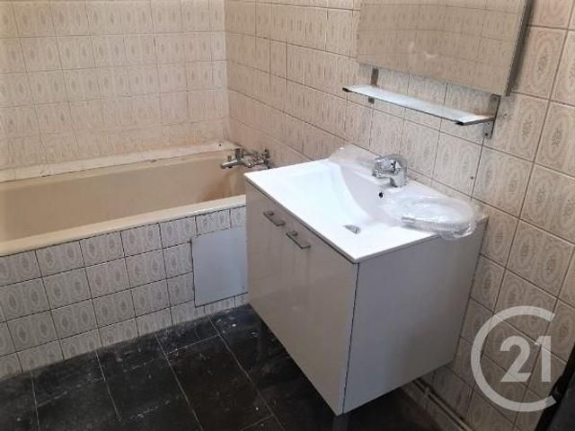 Maison à vendre - 4 pièces - 75 m2 - La Reole - 33 - AQUITAINE