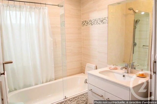 Appartement T3 à vendre - 3 pièces - 60,79 m2 - Gironde Sur Dropt - 33 - AQUITAINE