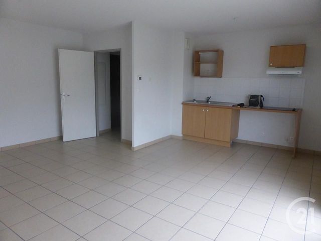 Appartement T3 à vendre - 3 pièces - 60,79 m2 - Gironde Sur Dropt - 33 - AQUITAINE