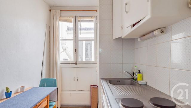 Appartement Chambre &agrave; vendre - 1 pi&egrave;ce - 11,38 m2 - Paris - 75004 - ILE-DE-FRANCE