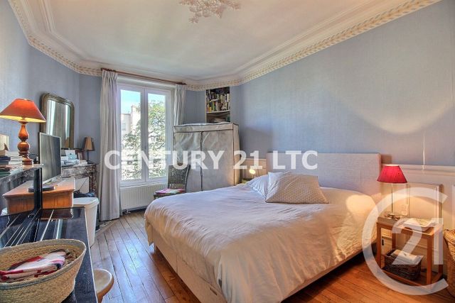 Appartement F4 à vendre - 4 pièces - 80,93 m2 - St Maurice - 94 - ILE-DE-FRANCE