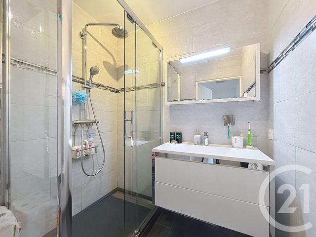 Appartement F4 &agrave; vendre - 4 pi&egrave;ces - 92,56 m2 - Charenton Le Pont - 94 - ILE-DE-FRANCE