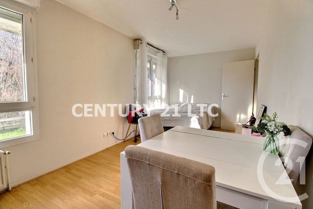 Appartement F1 à vendre - 1 pièce - 27,05 m2 - Charenton Le Pont - 94 - ILE-DE-FRANCE