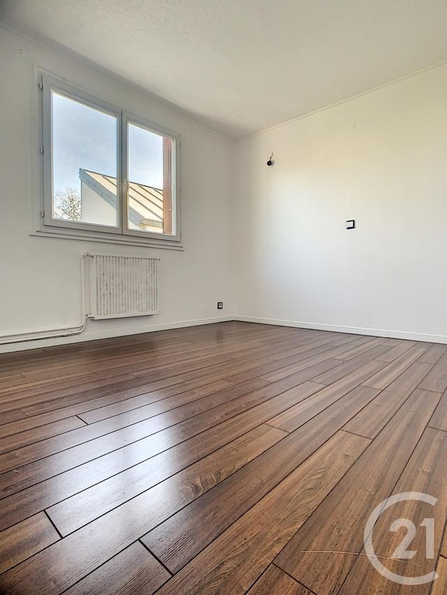 Appartement F2 à louer - 2 pièces - 45,22 m2 - Champigny Sur Marne - 94 - ILE-DE-FRANCE