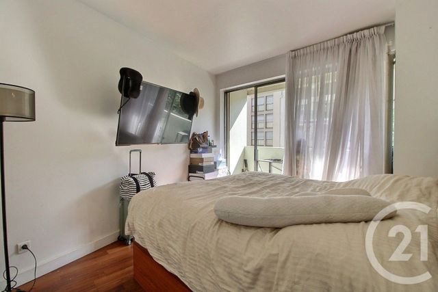 Appartement F2 à vendre - 2 pièces - 46 m2 - Charenton Le Pont - 94 - ILE-DE-FRANCE