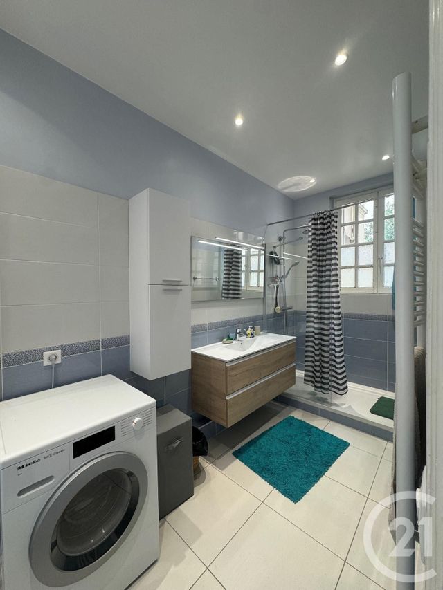 Appartement F2 à louer - 2 pièces - 69,02 m2 - Charenton Le Pont - 94 - ILE-DE-FRANCE