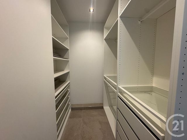 Maison à louer - 8 pièces - 232,13 m2 - St Maurice - 94 - ILE-DE-FRANCE