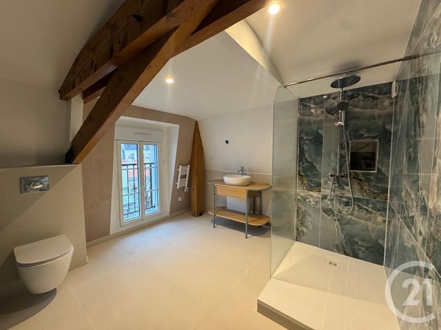 Maison à louer - 8 pièces - 232,13 m2 - St Maurice - 94 - ILE-DE-FRANCE