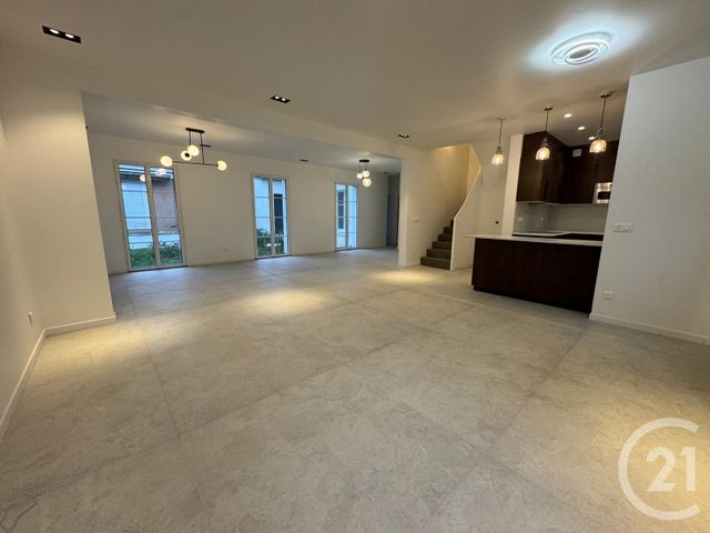 Maison à louer ST MAURICE