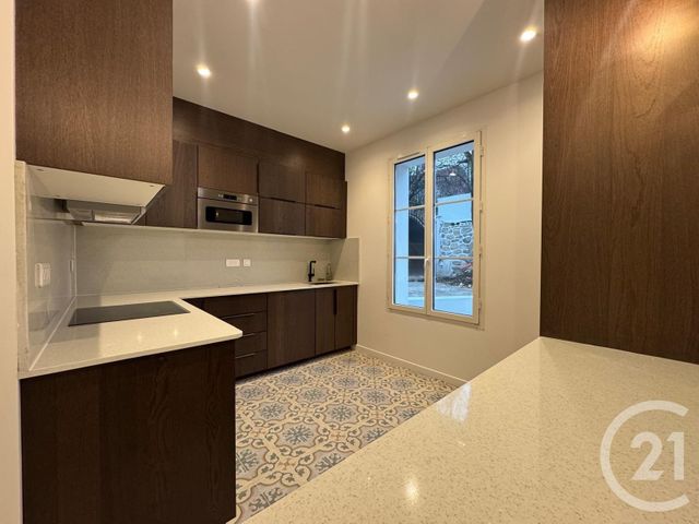 Maison à louer - 8 pièces - 232,13 m2 - St Maurice - 94 - ILE-DE-FRANCE