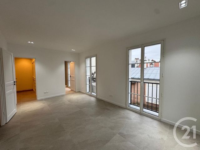 Maison à louer - 8 pièces - 232,13 m2 - St Maurice - 94 - ILE-DE-FRANCE