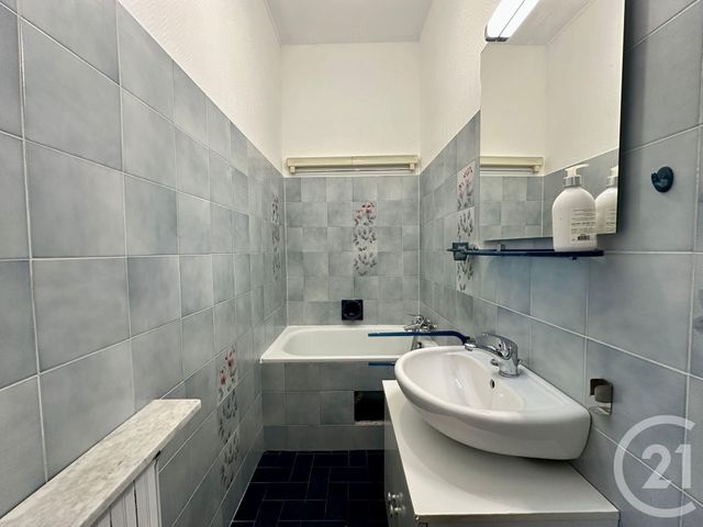 Appartement F3 &agrave; louer - 3 pi&egrave;ces - 52,18 m2 - Paris - 75012 - ILE-DE-FRANCE