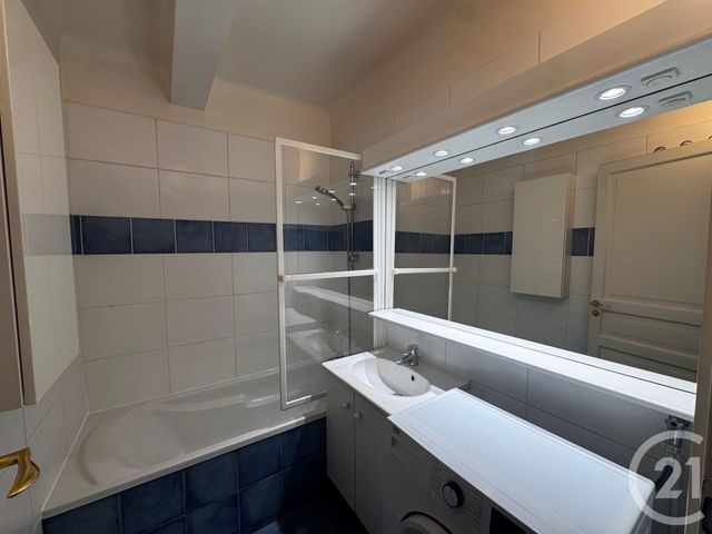 Appartement F3 &agrave; louer - 3 pi&egrave;ces - 53,77 m2 - Charenton Le Pont - 94 - ILE-DE-FRANCE