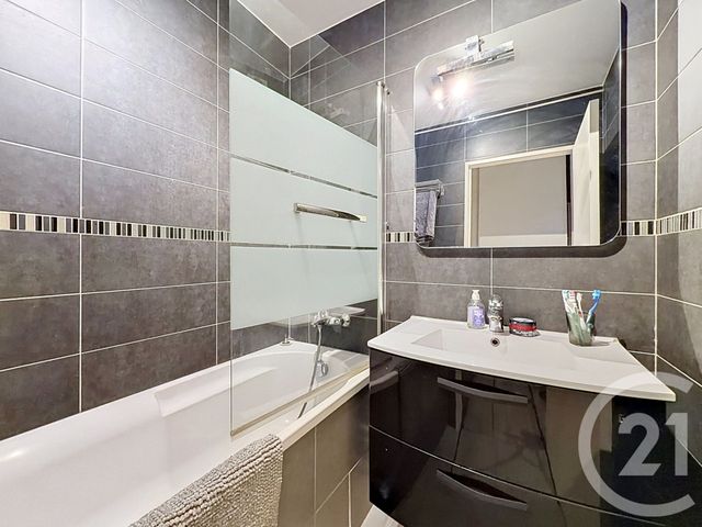 Appartement F4 &agrave; vendre - 4 pi&egrave;ces - 92,97 m2 - Charenton Le Pont - 94 - ILE-DE-FRANCE