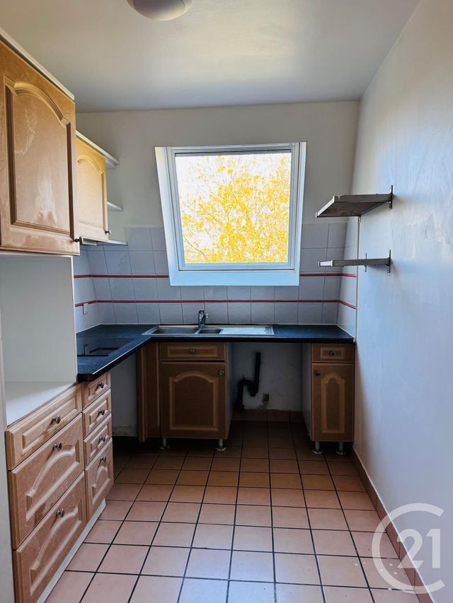 Appartement F3 &agrave; louer - 3 pi&egrave;ces - 65,63 m2 - St Maurice - 94 - ILE-DE-FRANCE