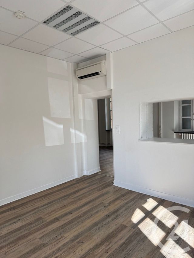 Bureaux à louer - 129.0 m2 - 81 - Tarn