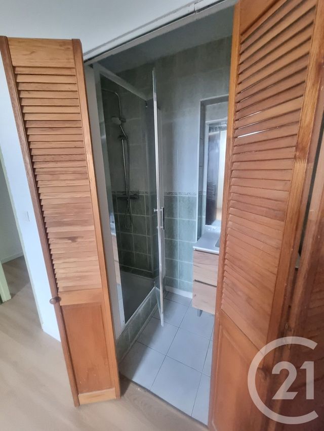 Appartement T3 &agrave; louer - 3 pi&egrave;ces - 54,26 m2 - Gaillac - 81 - MIDI-PYRENEES