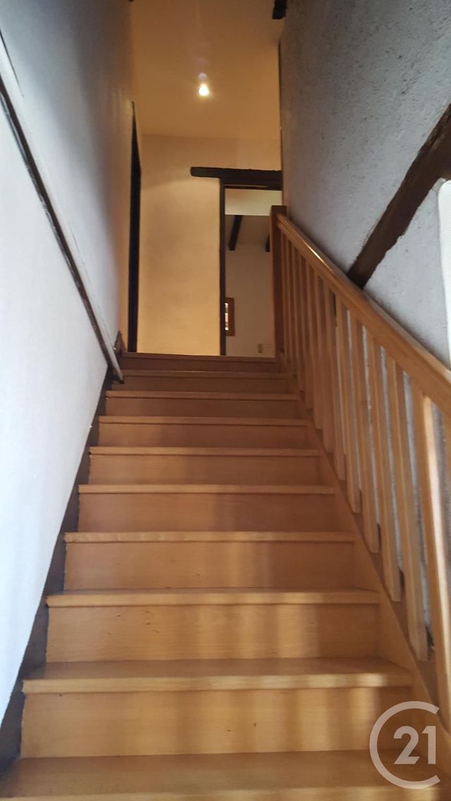 Appartement T3 &agrave; louer - 3 pi&egrave;ces - 108,48 m2 - Labastide De Levis - 81 - MIDI-PYRENEES