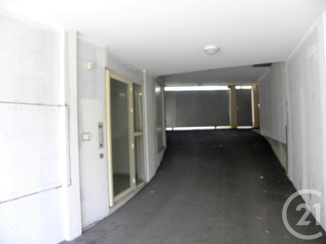 Appartement T2 &agrave; louer - 2 pi&egrave;ces - 40,99 m2 - Gaillac - 81 - MIDI-PYRENEES