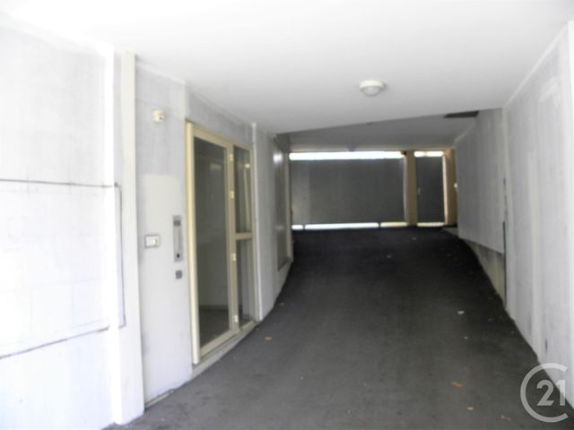 Appartement T2 &agrave; louer - 2 pi&egrave;ces - 40,99 m2 - Gaillac - 81 - MIDI-PYRENEES