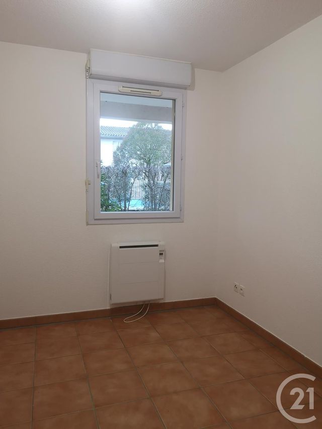 Appartement T2 &agrave; louer - 2 pi&egrave;ces - 35,26 m2 - Gaillac - 81 - MIDI-PYRENEES