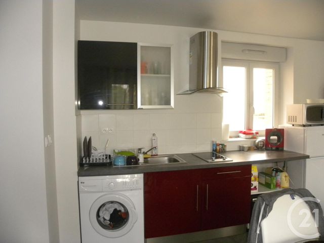 Appartement T2 &agrave; louer - 2 pi&egrave;ces - 41,73 m2 - Gaillac - 81 - MIDI-PYRENEES