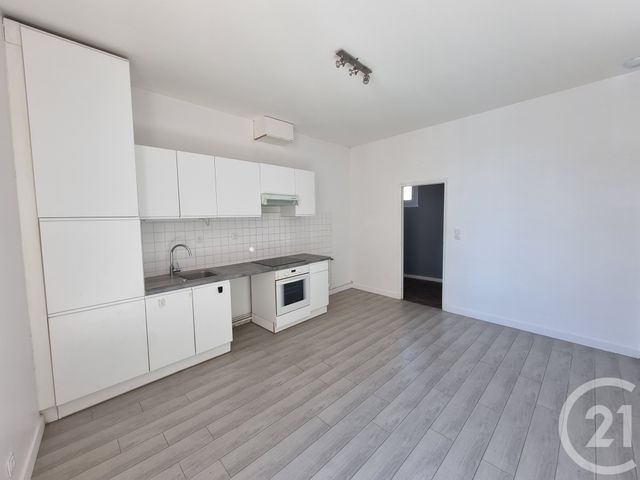 Appartement T2 &agrave; louer - 2 pi&egrave;ces - 57,14 m2 - Gaillac - 81 - MIDI-PYRENEES