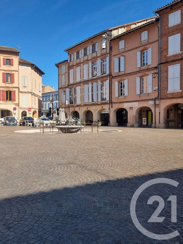 Appartement T3 &agrave; louer - 3 pi&egrave;ces - 76,84 m2 - Gaillac - 81 - MIDI-PYRENEES