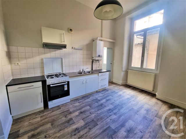 Appartement T3 &agrave; louer - 3 pi&egrave;ces - 86,44 m2 - Gaillac - 81 - MIDI-PYRENEES
