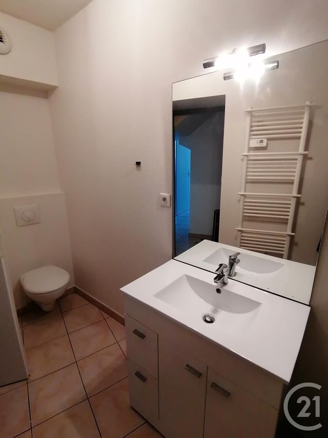 Appartement Studio &agrave; louer - 1 pi&egrave;ce - 24,47 m2 - Gaillac - 81 - MIDI-PYRENEES