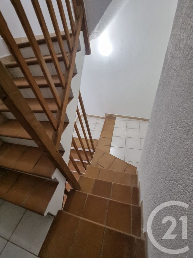 Appartement T3 &agrave; louer - 3 pi&egrave;ces - 69,07 m2 - Gaillac - 81 - MIDI-PYRENEES
