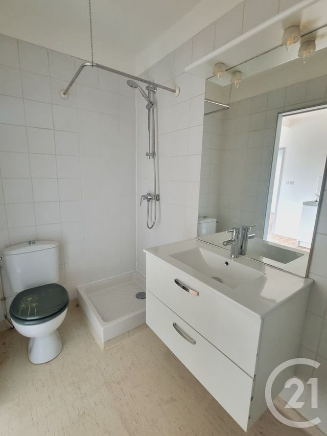 Appartement T2 &agrave; louer - 2 pi&egrave;ces - 29,07 m2 - Gaillac - 81 - MIDI-PYRENEES