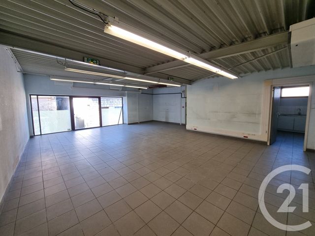 Appartement Local &agrave; louer - 1 pi&egrave;ce - 113,57 m2 - Castelnau De Montmiral - 81 - MIDI-PYRENEES