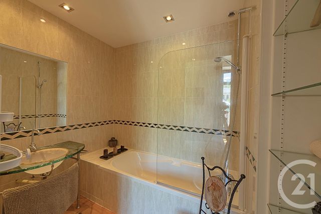 Appartement F4 &agrave; vendre - 4 pi&egrave;ces - 111,82 m2 - Cauterets - 65 - MIDI-PYRENEES