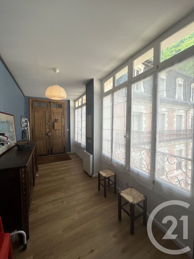 Appartement F4 &agrave; vendre - 5 pi&egrave;ces - 100,10 m2 - Cauterets - 65 - MIDI-PYRENEES