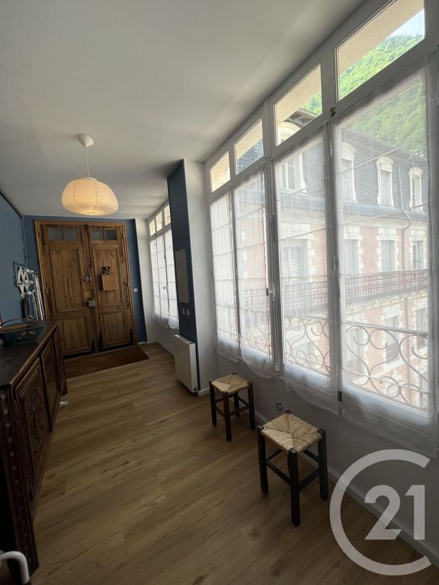 Appartement F4 &agrave; vendre - 5 pi&egrave;ces - 100,10 m2 - Cauterets - 65 - MIDI-PYRENEES