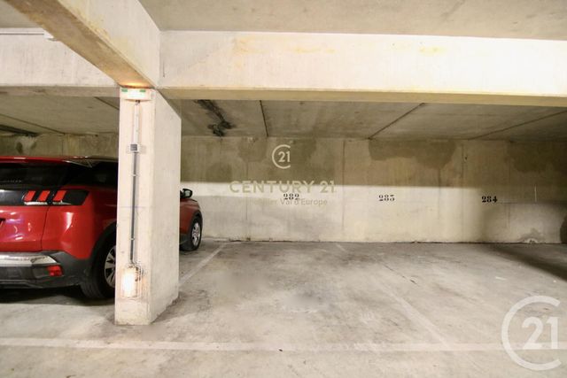 parking - BUSSY ST GEORGES - 77