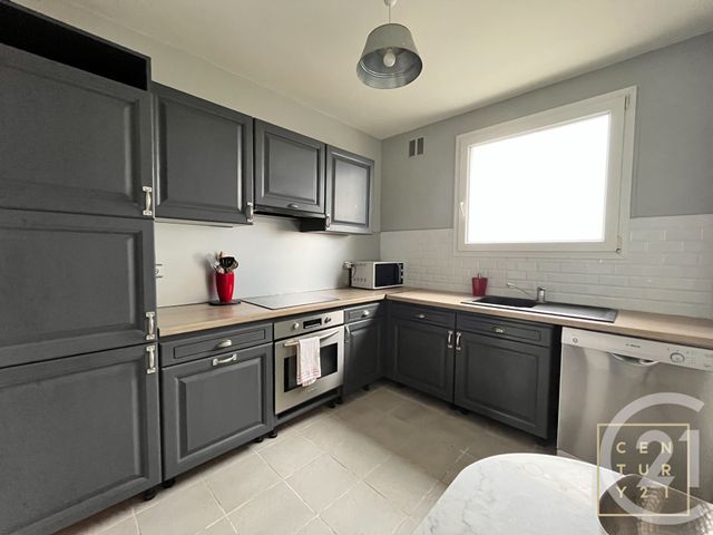 Appartement F3 à vendre - 3 pièces - 73,58 m2 - Noisy Le Grand - 93 - ILE-DE-FRANCE