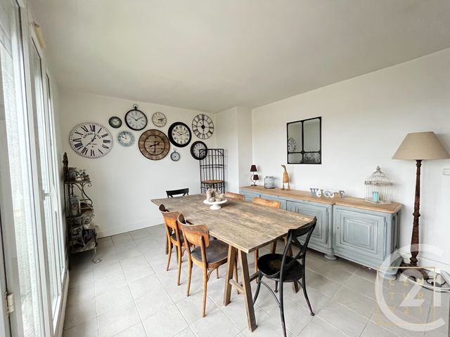 Appartement F3 à vendre - 3 pièces - 73,58 m2 - Noisy Le Grand - 93 - ILE-DE-FRANCE