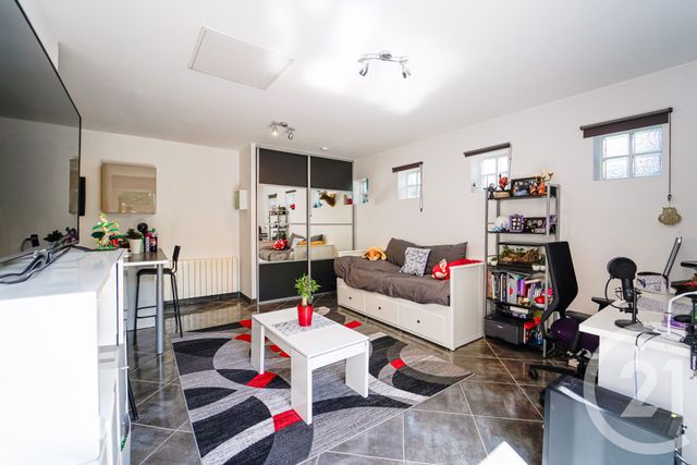 Maison à vendre - 6 pièces - 220,75 m2 - Bussy St Georges - 77 - ILE-DE-FRANCE