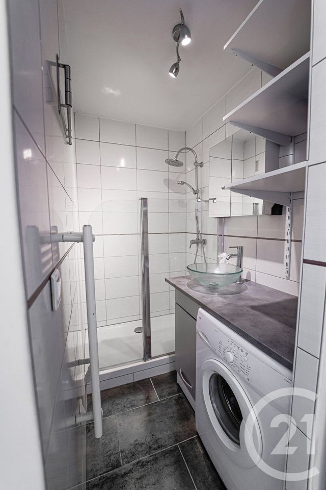 Maison à vendre - 6 pièces - 220,75 m2 - Bussy St Georges - 77 - ILE-DE-FRANCE