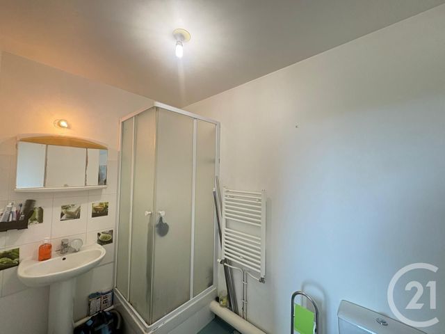 Appartement &agrave; vendre - 2 pi&egrave;ces - 37 m2 - Bussy St Georges - 77 - ILE-DE-FRANCE