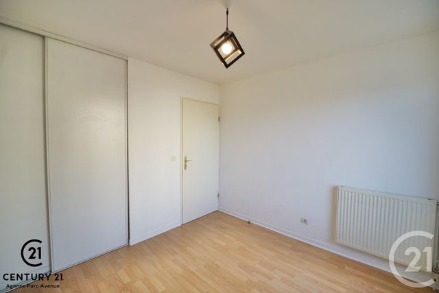 Appartement F3 &agrave; vendre - 3 pi&egrave;ces - 65,57 m2 - Bussy St Georges - 77 - ILE-DE-FRANCE