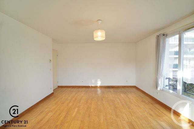 Appartement F3 &agrave; vendre - 3 pi&egrave;ces - 65,57 m2 - Bussy St Georges - 77 - ILE-DE-FRANCE