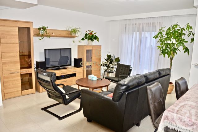 Maison à louer - 3 pièces - 76,85 m2 - Bussy St Georges - 77 - ILE-DE-FRANCE