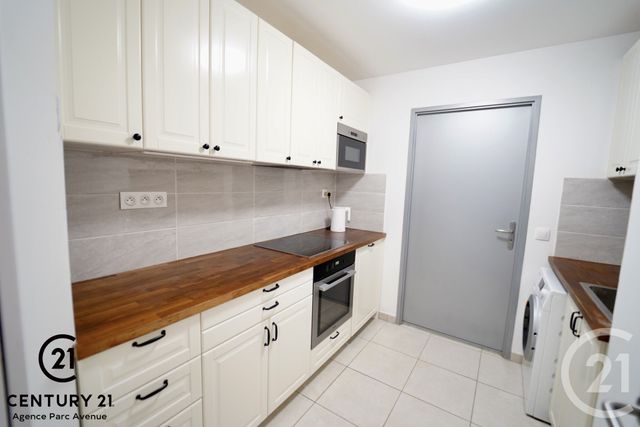 Maison &agrave; louer - 3 pi&egrave;ces - 76,85 m2 - Bussy St Georges - 77 - ILE-DE-FRANCE