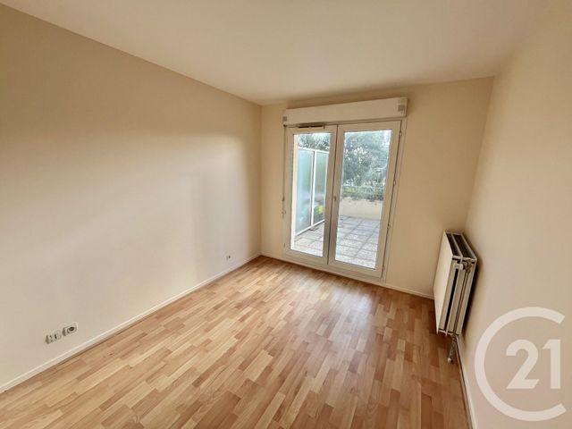 Appartement F2 à louer - 2 pièces - 43,73 m2 - Torcy - 77 - ILE-DE-FRANCE