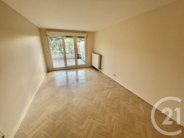 Appartement F2 à louer - 2 pièces - 43,73 m2 - Torcy - 77 - ILE-DE-FRANCE